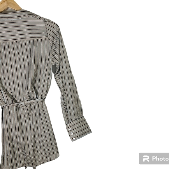 Free PEOPLE Arlo Striped Plunging Neckline Long Sleeve Wrap Blouse Size XS - Picture 12 of 16